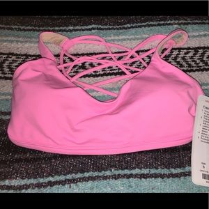 lululemon athletica (NWT) Strappy Yoga/Sports Bra